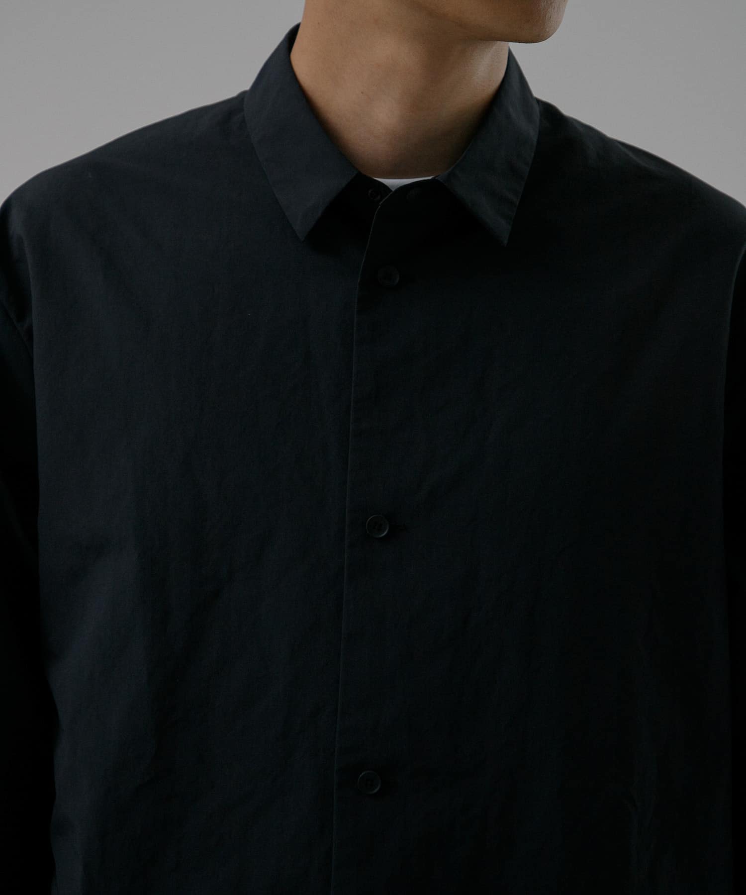 104633850