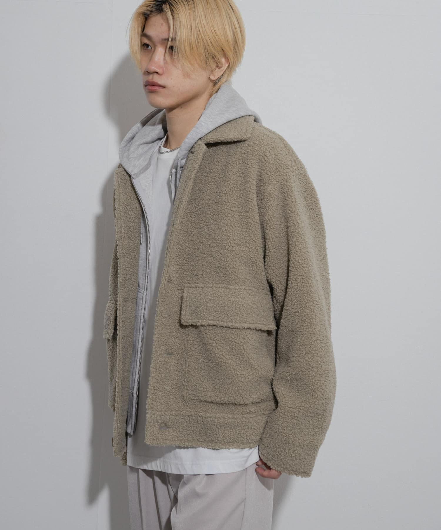 166053611