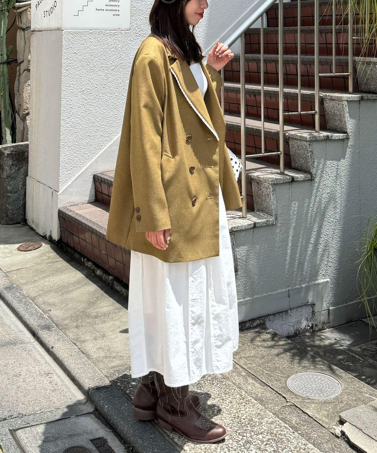 172373538