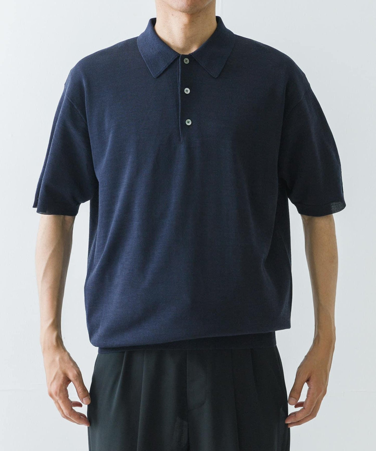 166189869