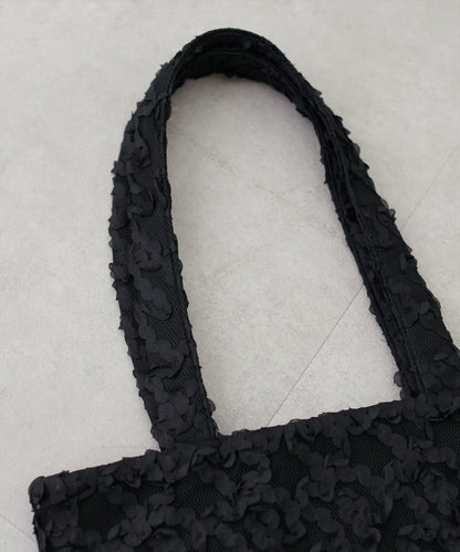 173289130