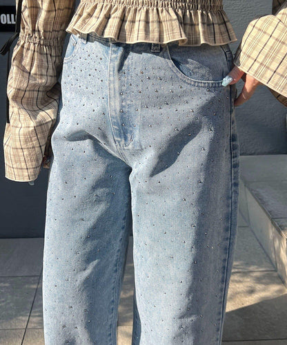 158072740