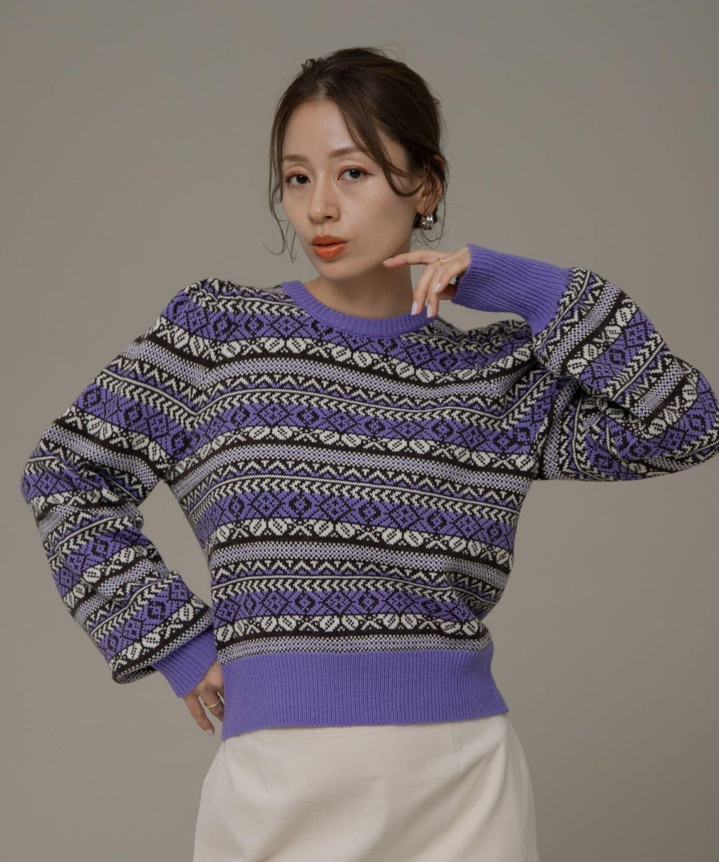 166092982