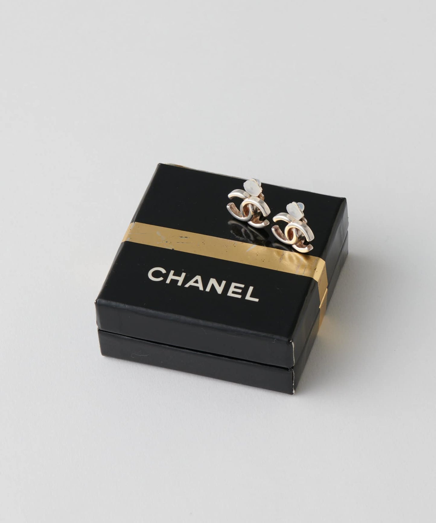 93911085