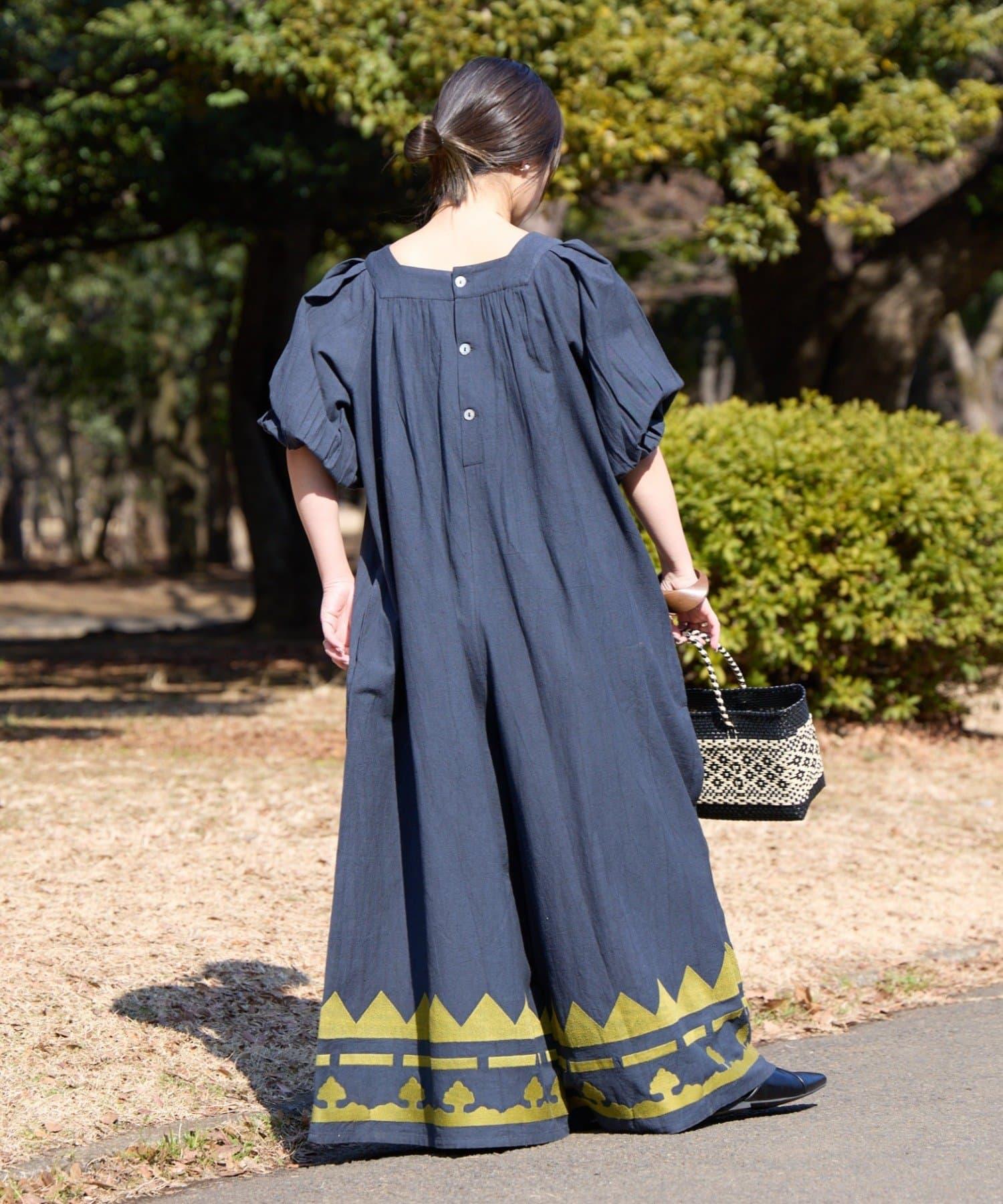 171100038