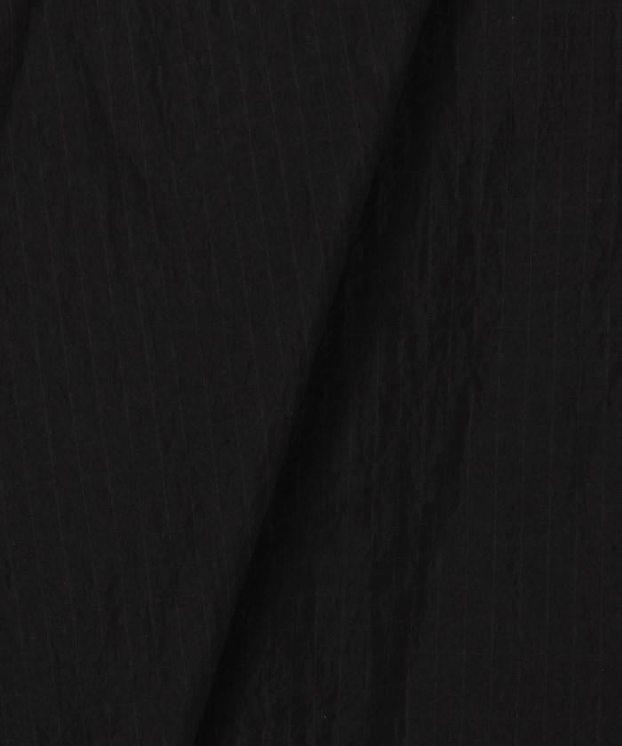 283025658