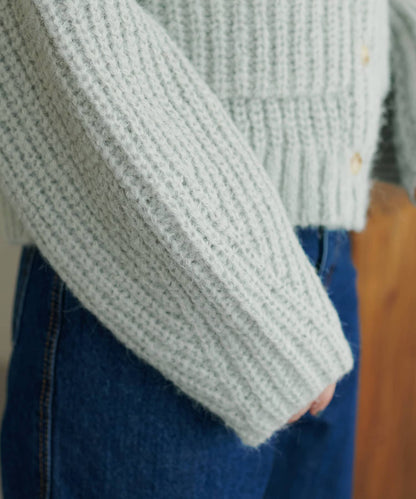 104070087