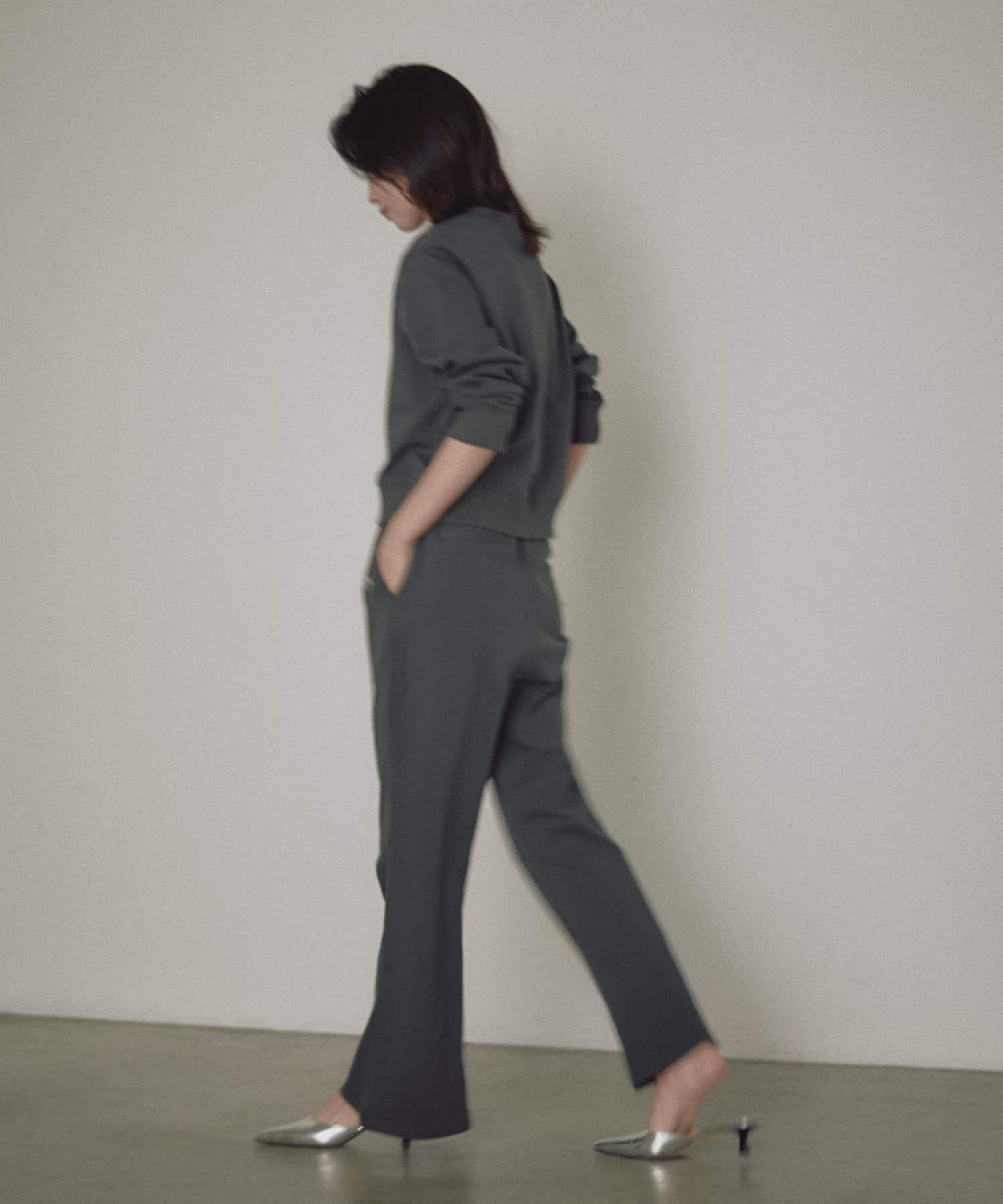 169039295