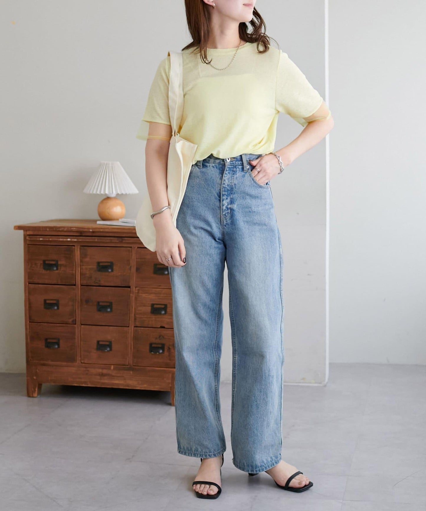 169815334