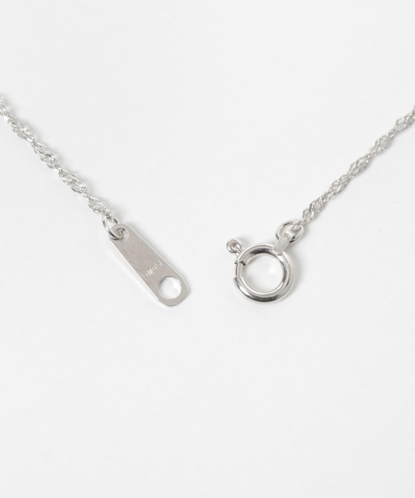 166014272
