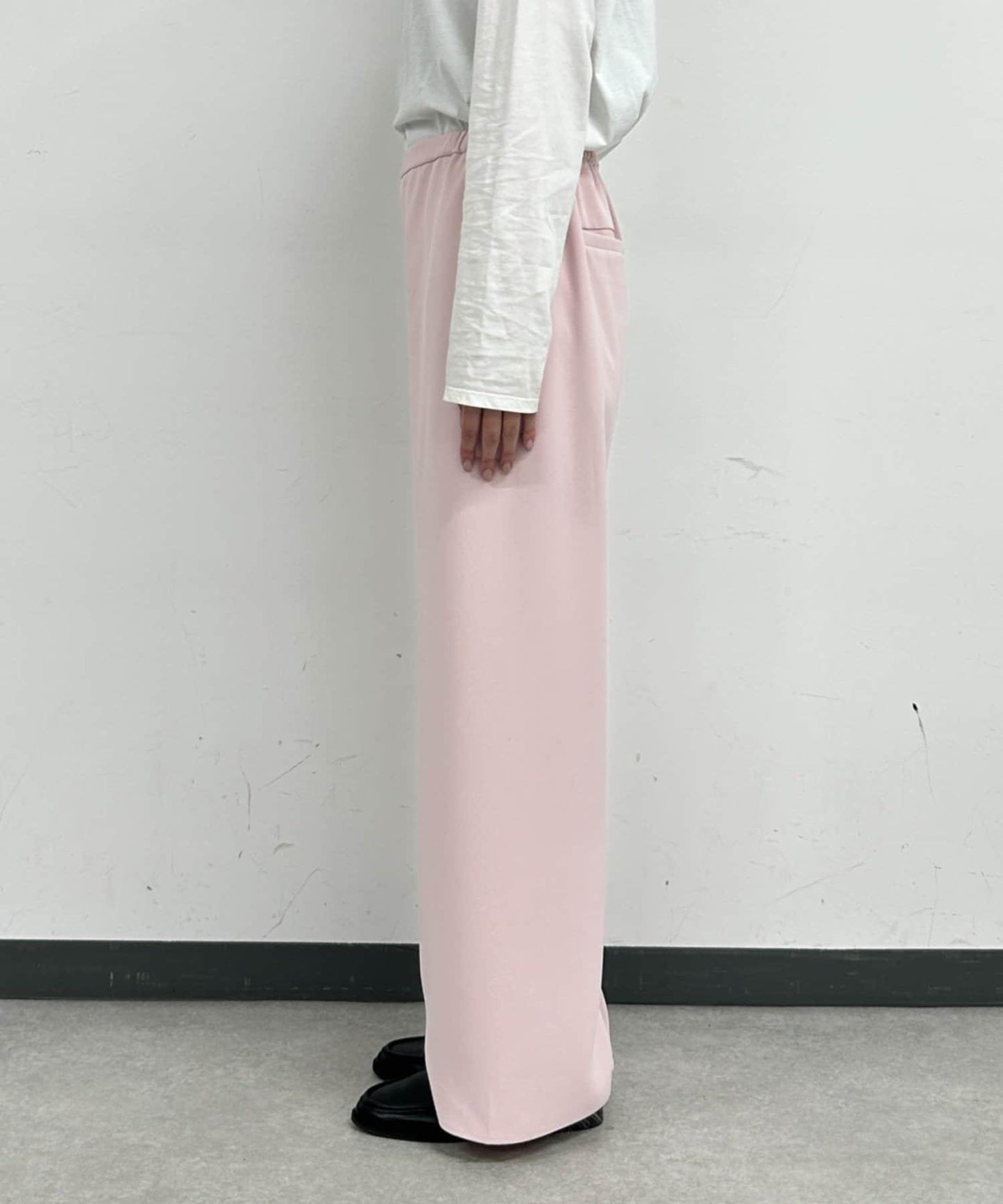 268923001