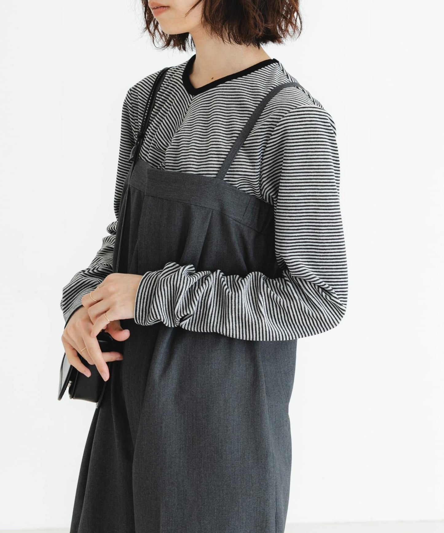 166189442