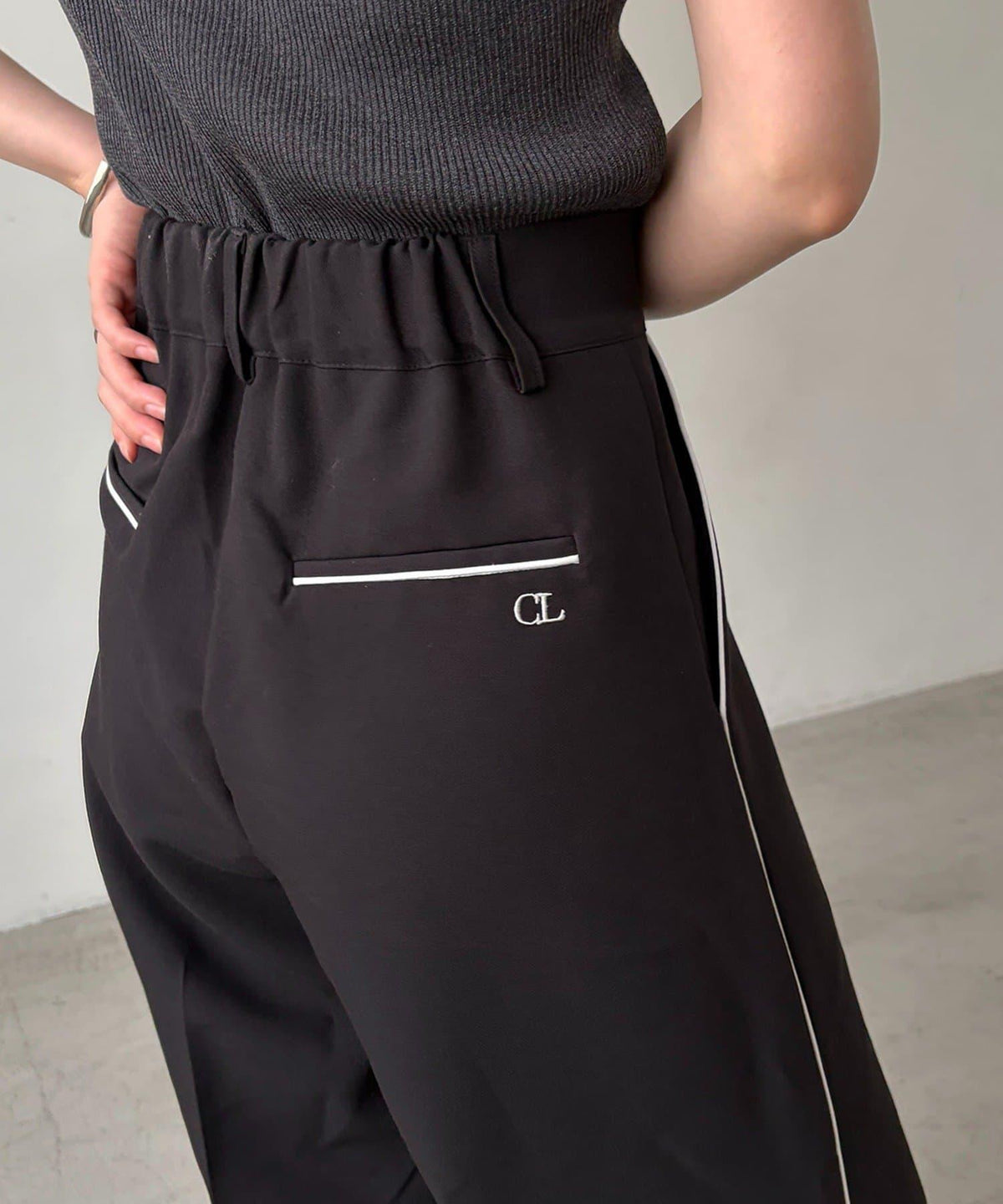 172367901