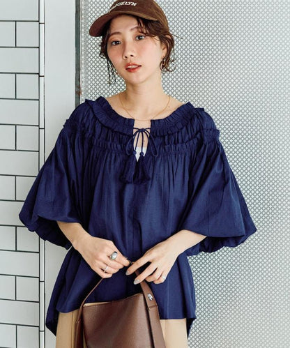 285389956