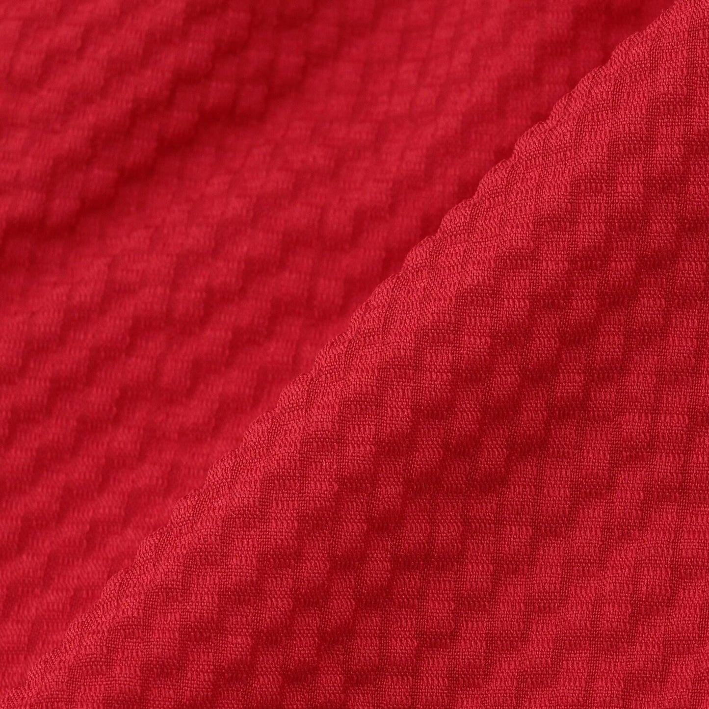 289390880