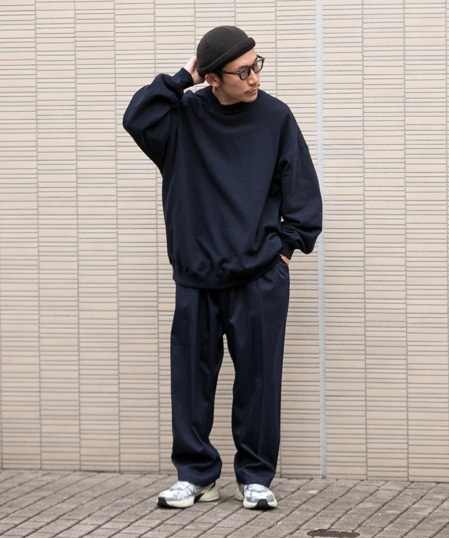 166116211