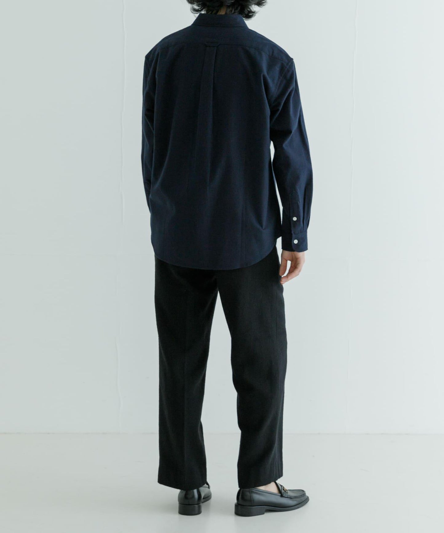 166124000