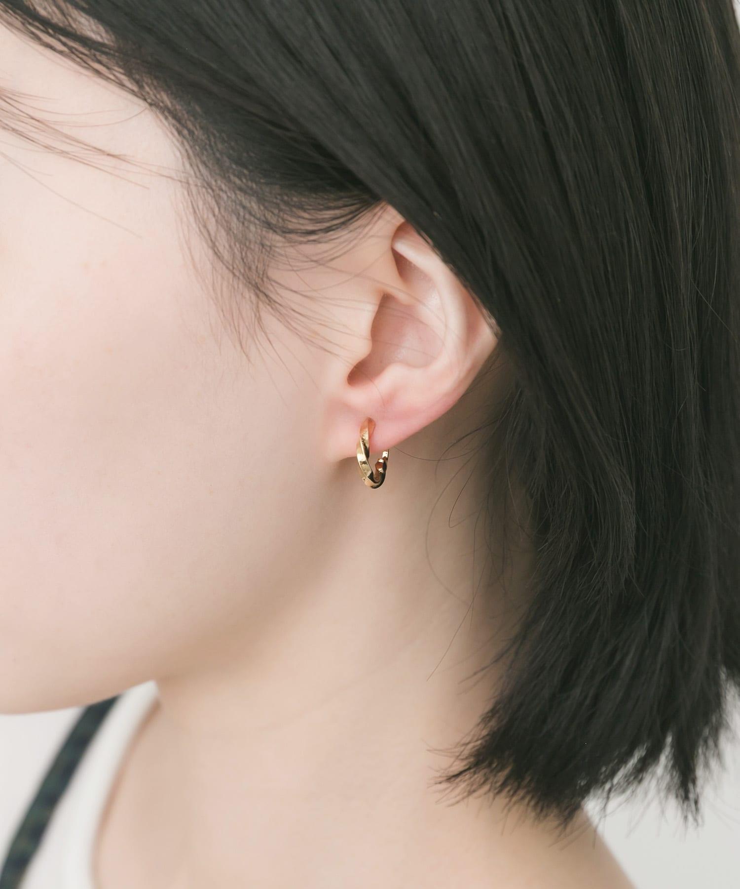 172699103