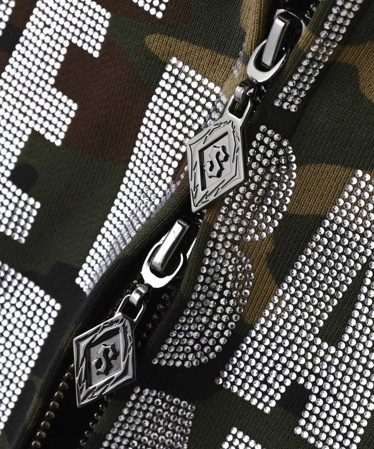 174680658