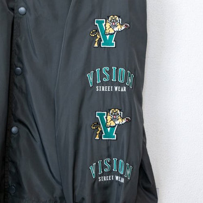 VISION STREET WEAR 袖刺繡 寬鬆教練夾克 炭灰色【特價】 (CT6551CH)