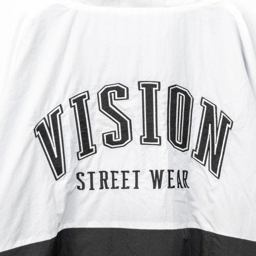 VISION STREET WEAR 經典徽章 尼龍夾克外套 白色［特價］ (CT6464WH)