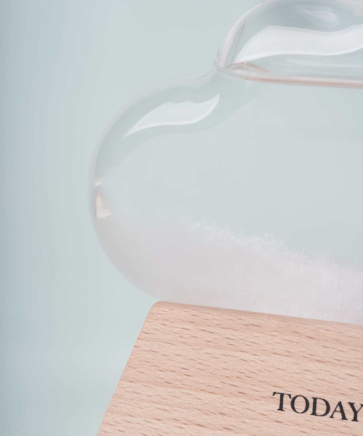 STORM GLASS CLOUD 暴風玻璃雲／月亮