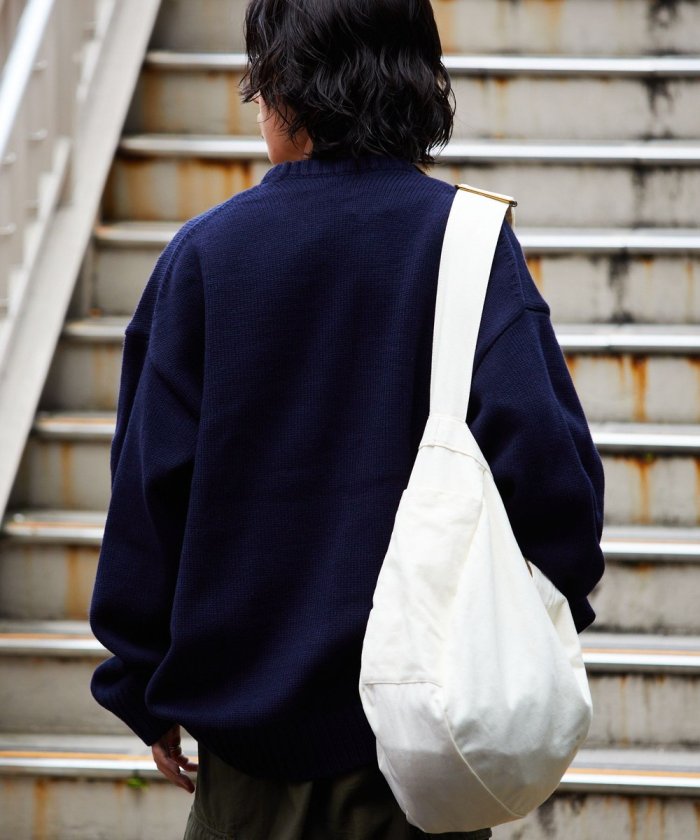 寬鬆剪裁 刺繡 圓領 拉鍊針織衫