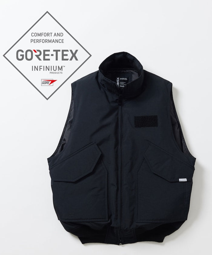 聯名 GORE-TEX 羽絨飛行背心