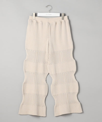 FLUTED STRAIGHT PANTS / 直筒針織褲 / CF006KF014