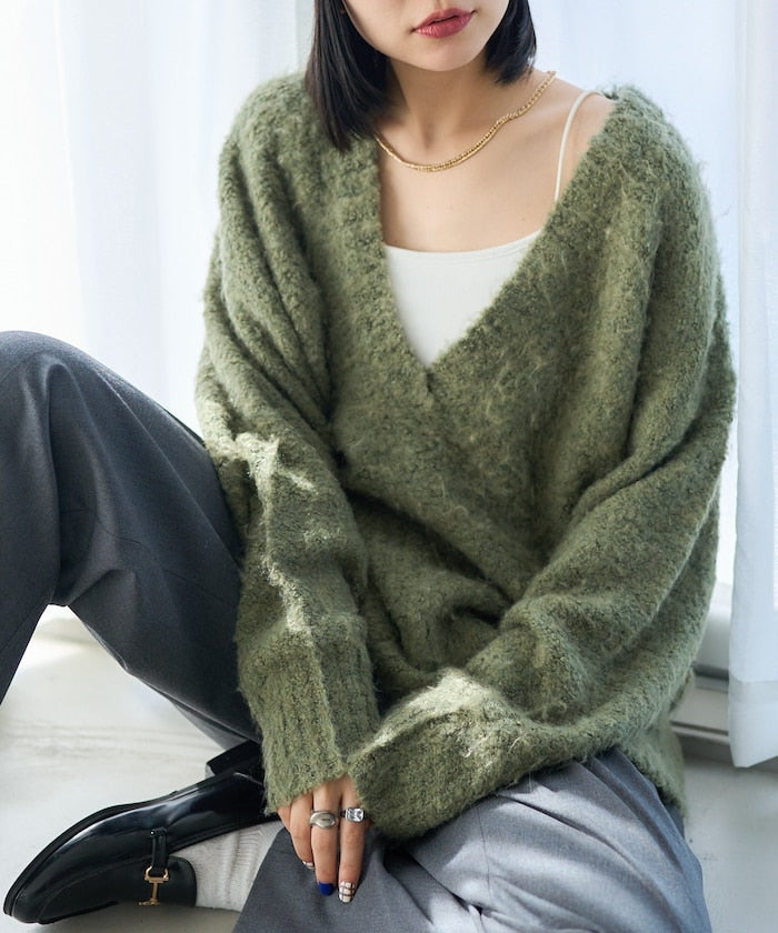 V領布克勒針織衫