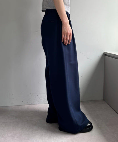 261683616