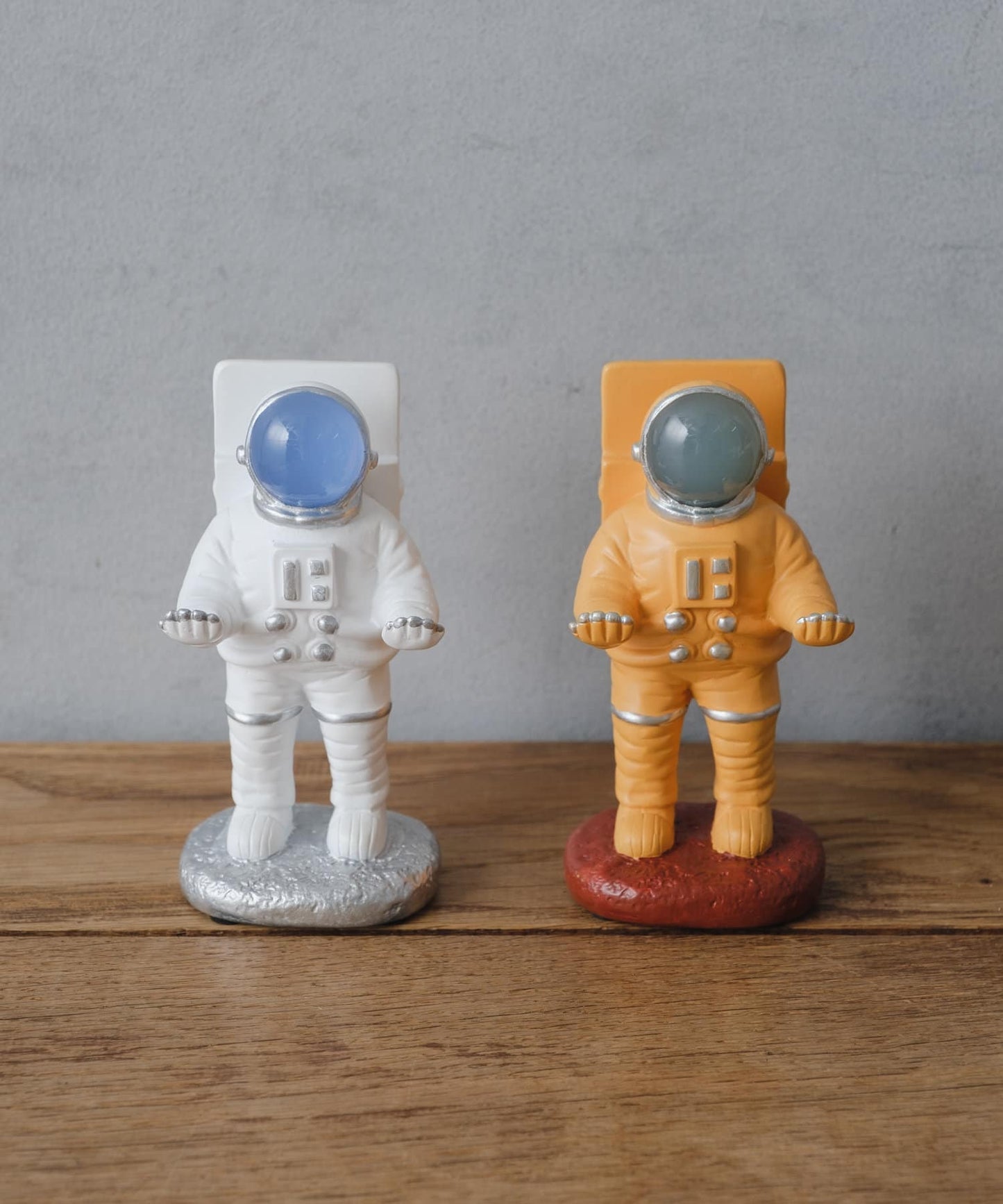 ASTRONAUT GLASSES HOLDER 太空人眼鏡架