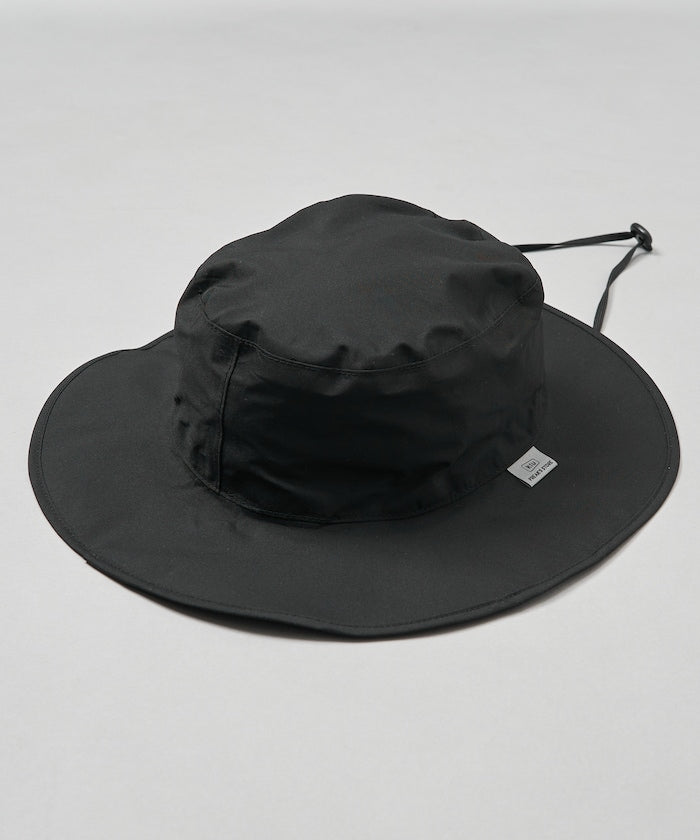 WR UV HAT