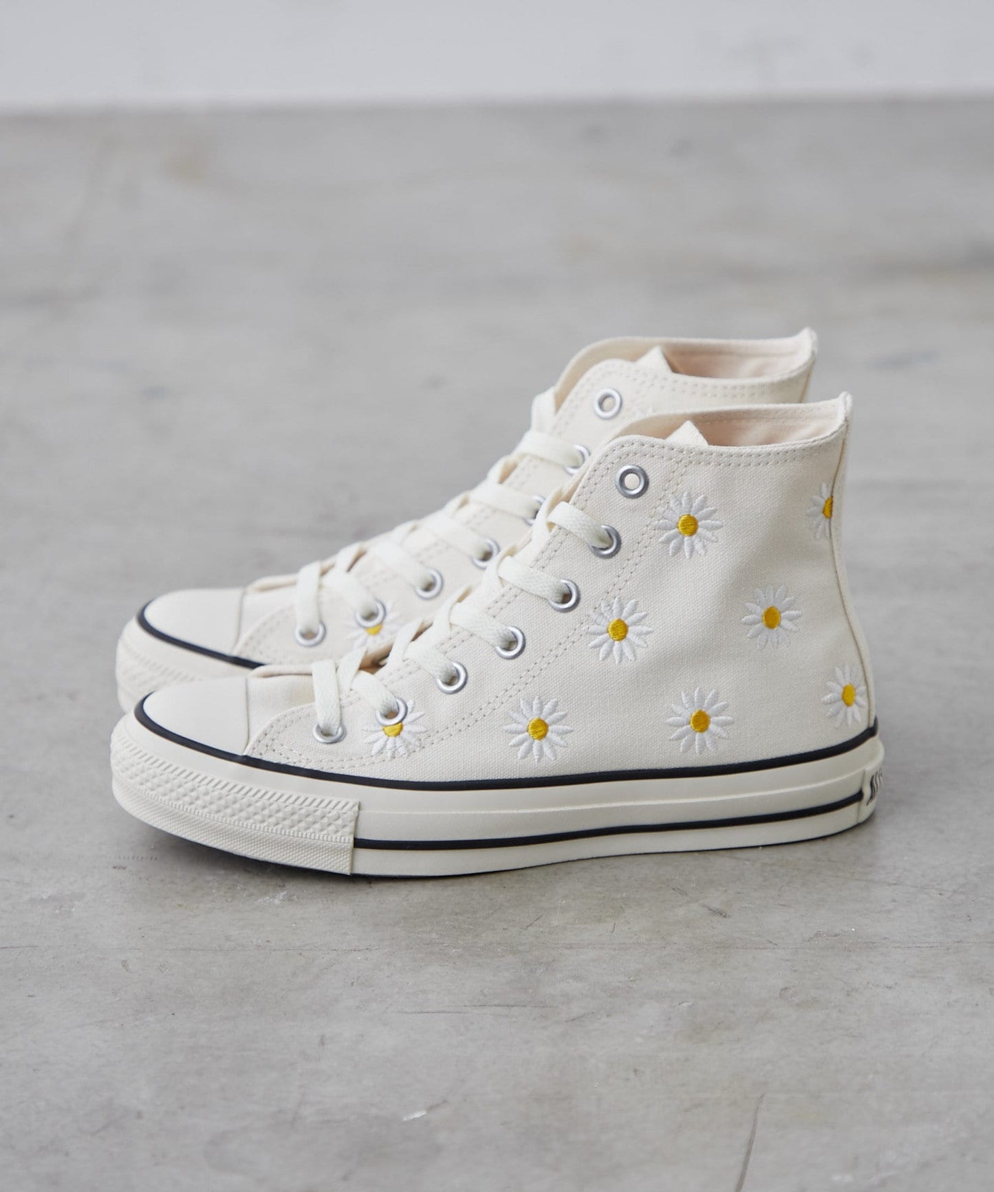 【CONVERSE/匡威】ALL STAR R 雛菊花 高幫