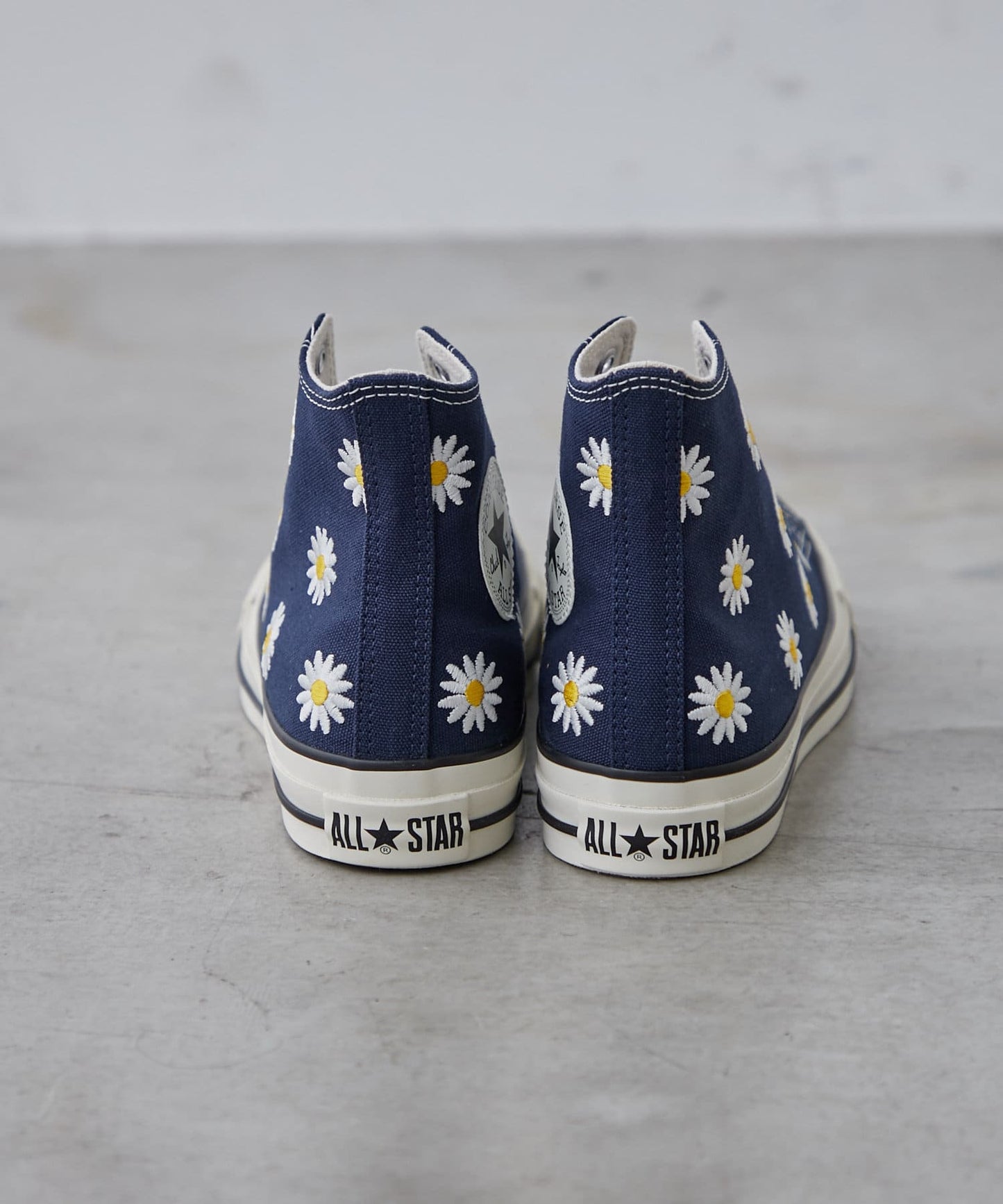 【CONVERSE/匡威】ALL STAR R 雛菊花 高幫