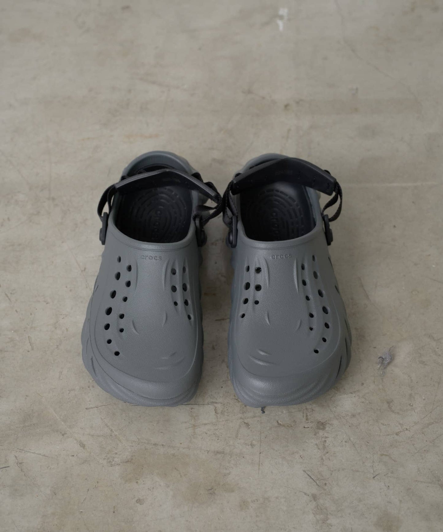 【crocs/克洛克斯】ECHO CLOG 人字拖