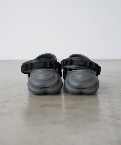 【crocs/克洛克斯】ECHO CLOG 人字拖