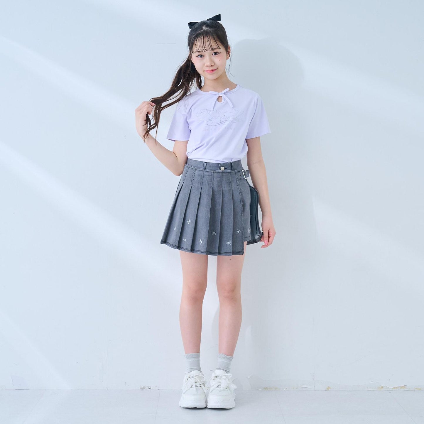 171212801