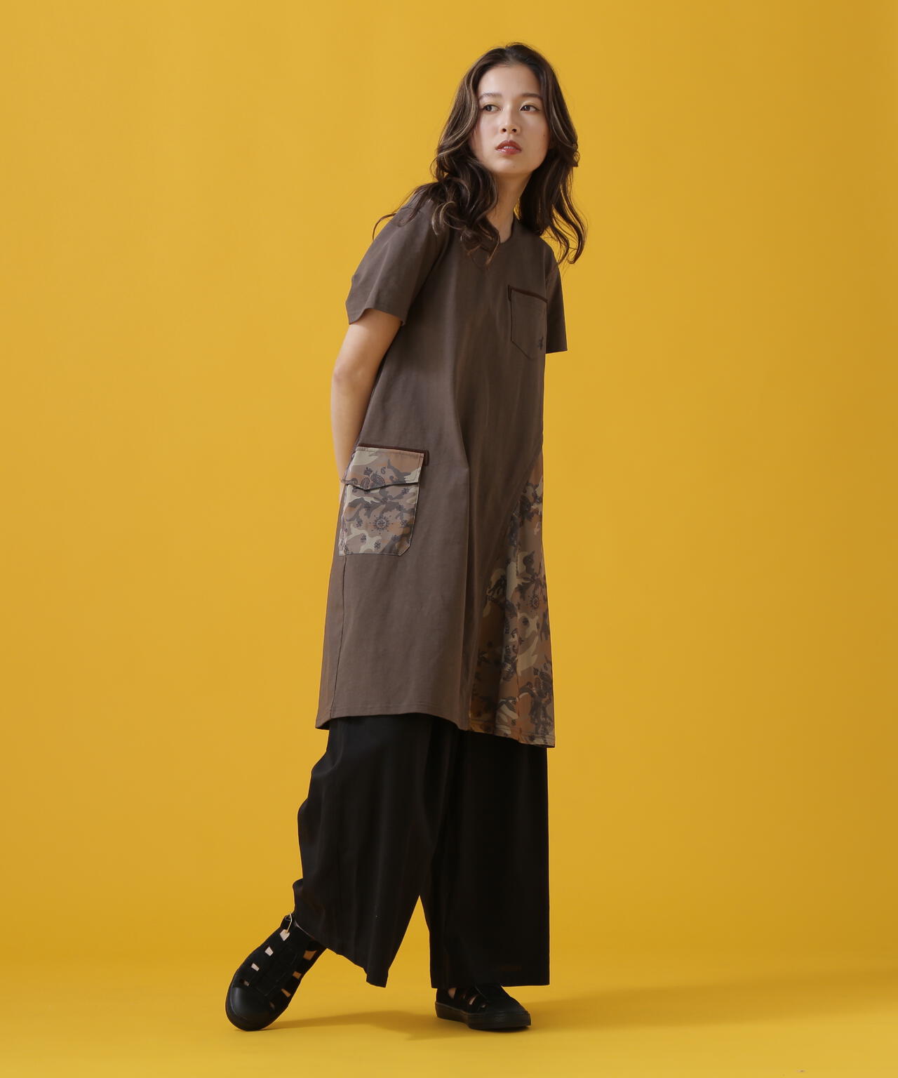 CAMO×BANDANA PRINT ONEPIECE/ 迷彩×頭巾印花連衣裙