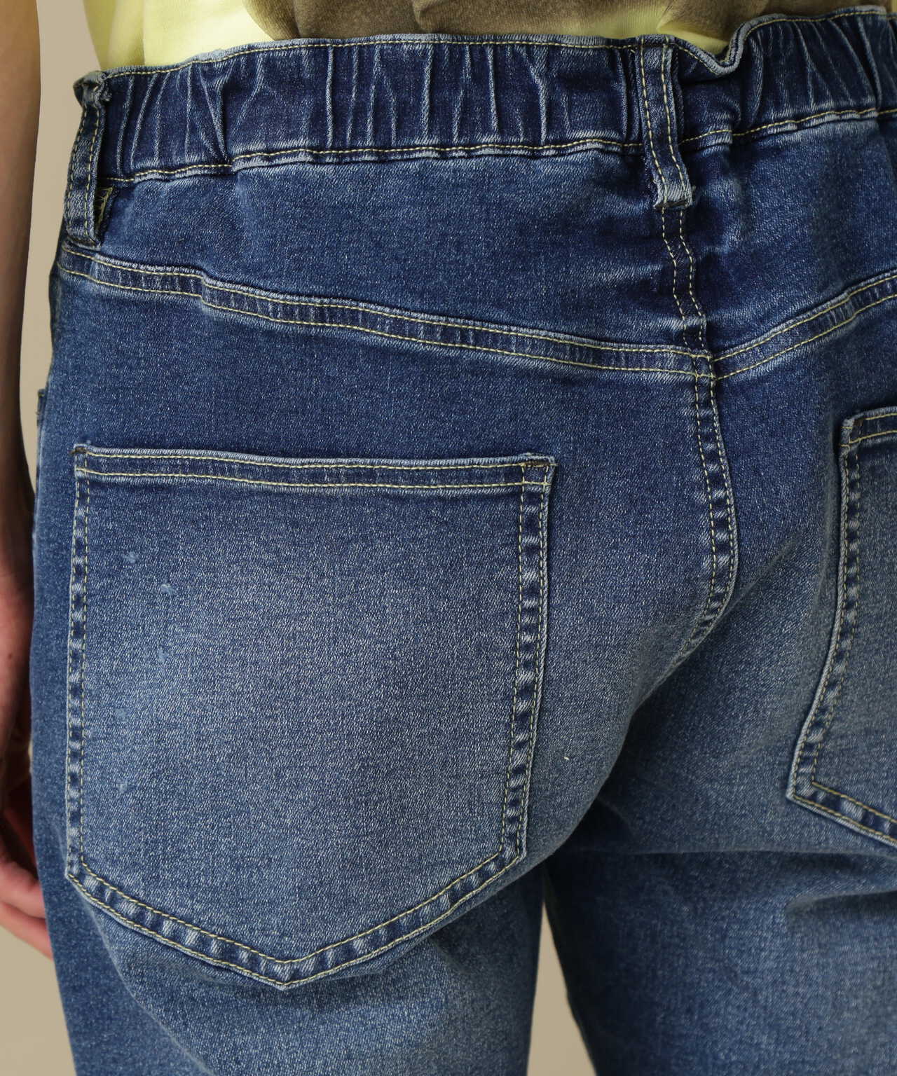EASY SKINNY JEANS / 易穿修身牛仔褲