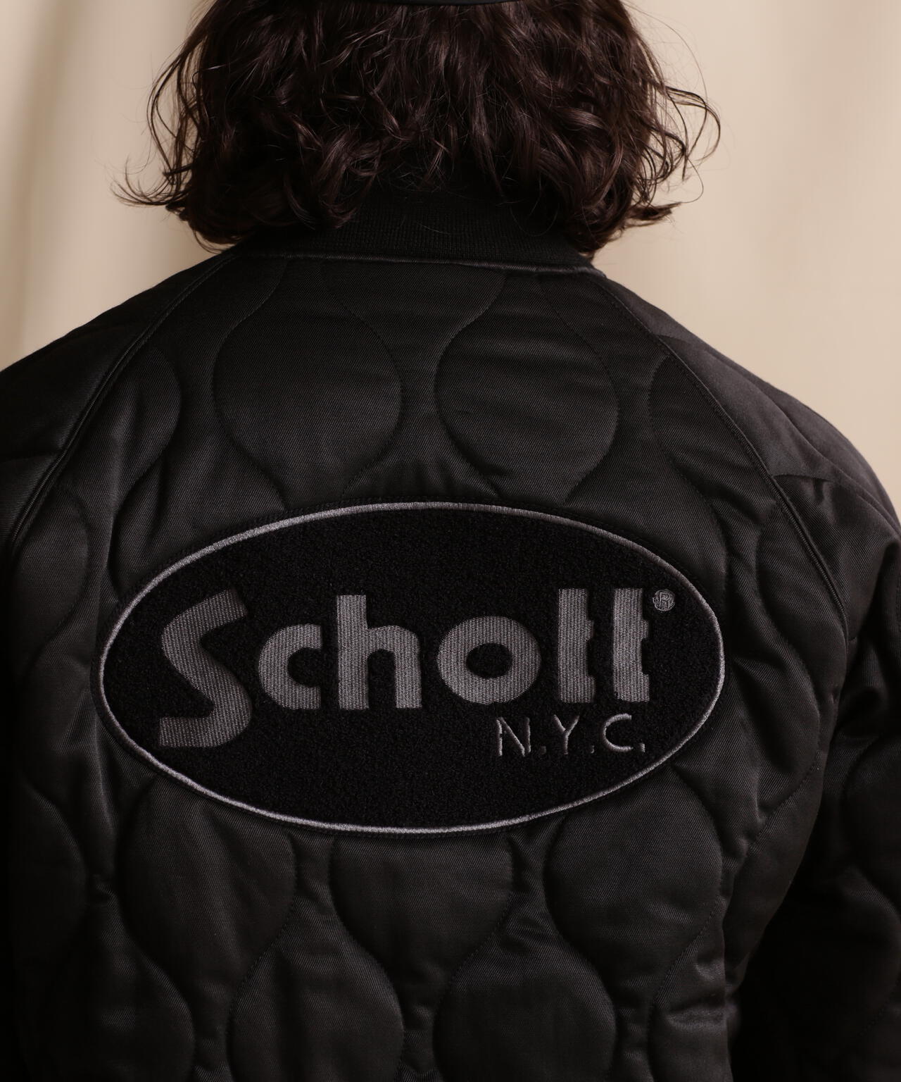 LIMITED/ONIONQUILTED JACKET OVALCHENILLE LOGO/橢圓絨標誌拼接夾克