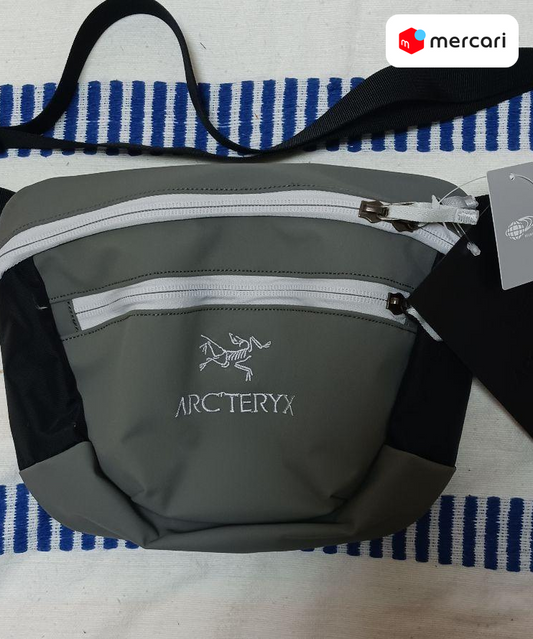 (WW)ARC’TERYX × BEAMS　別注ARRO Waistpack (新品、未使用)