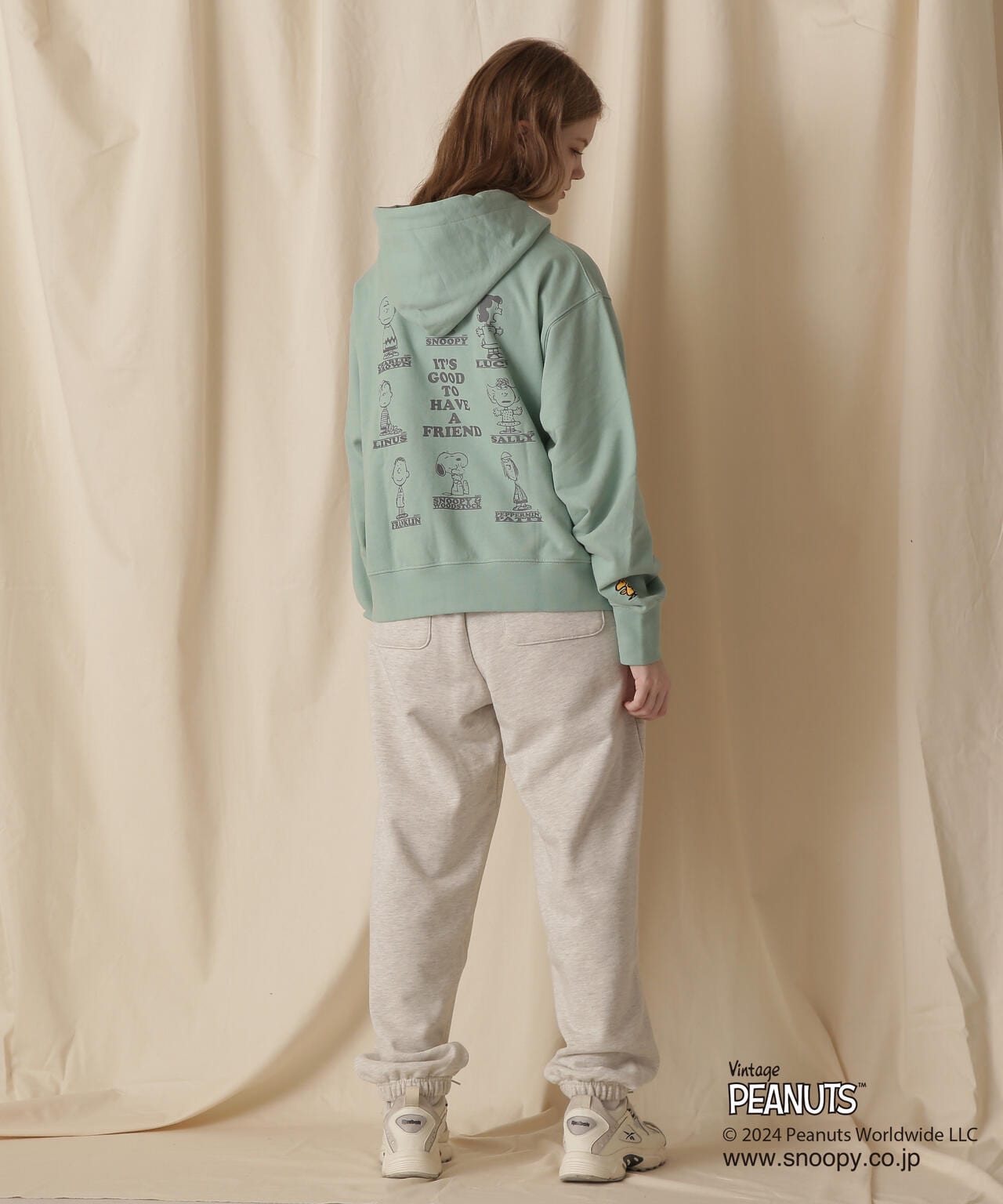 《PEANUTS×AVIREX》PULL OVER PARKA/《花生漫畫×AVIREX》套頭帽風衣