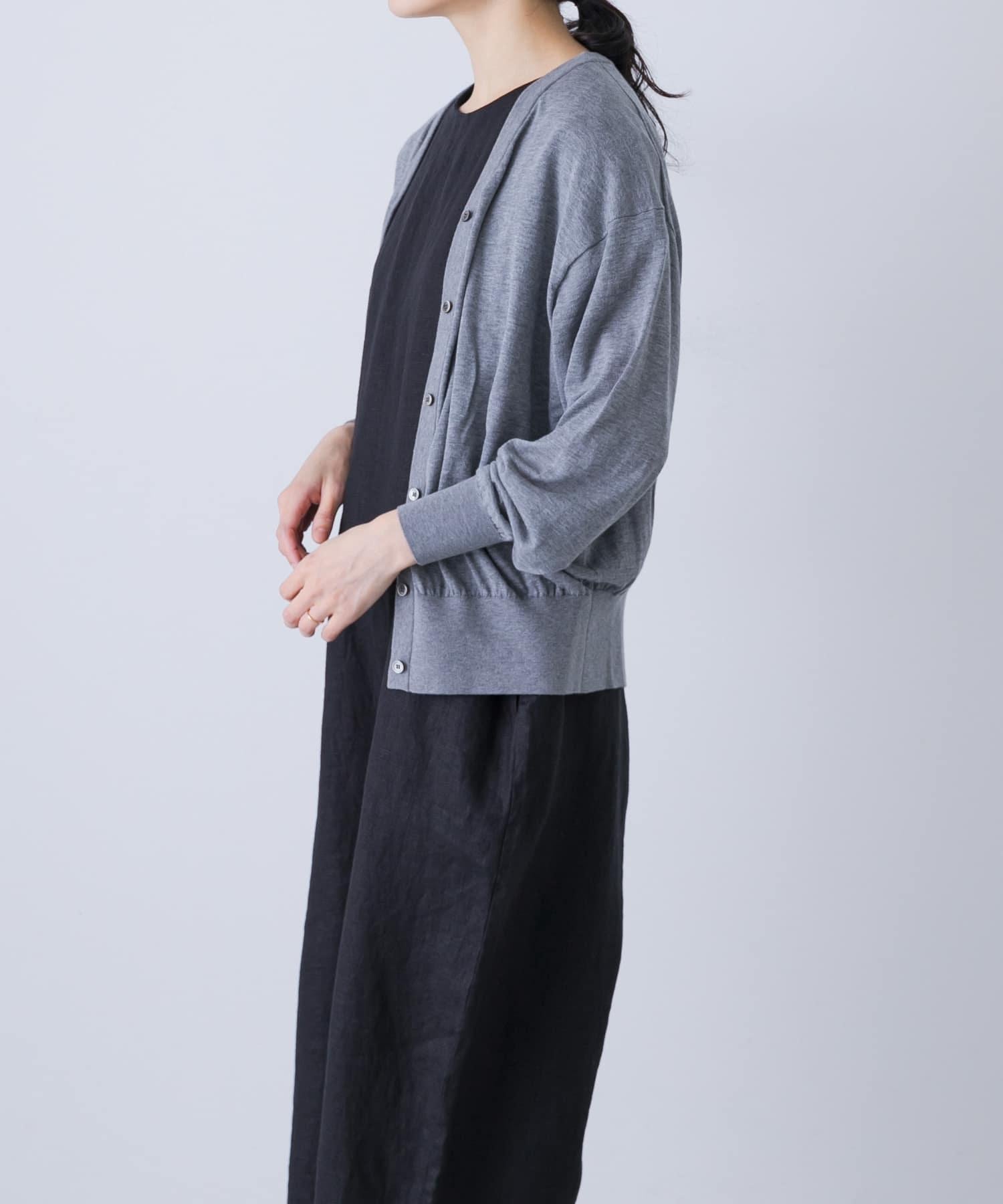163057165