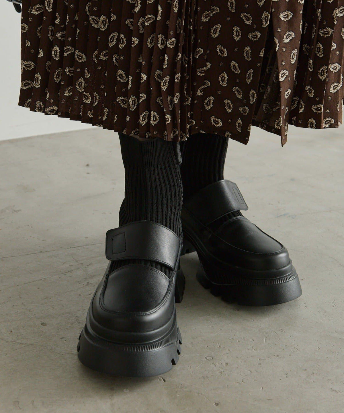 172580221