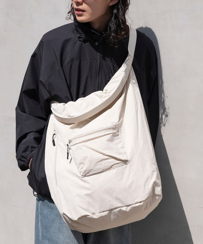 Roll Shoulder BAG