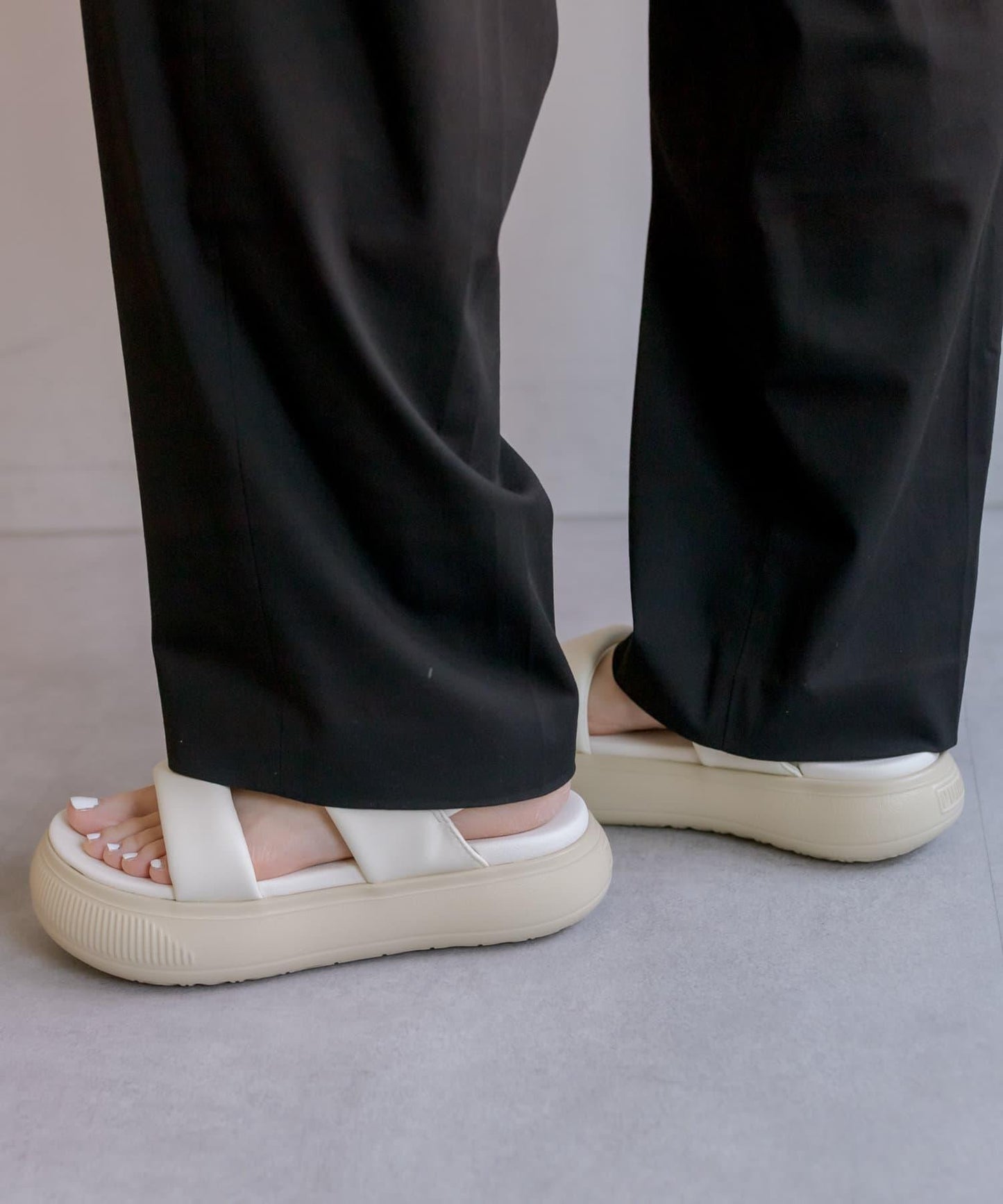【PUMA(普馬)】女士 瑪優 厚底 拖鞋/MAYU PUFFY SANDALS