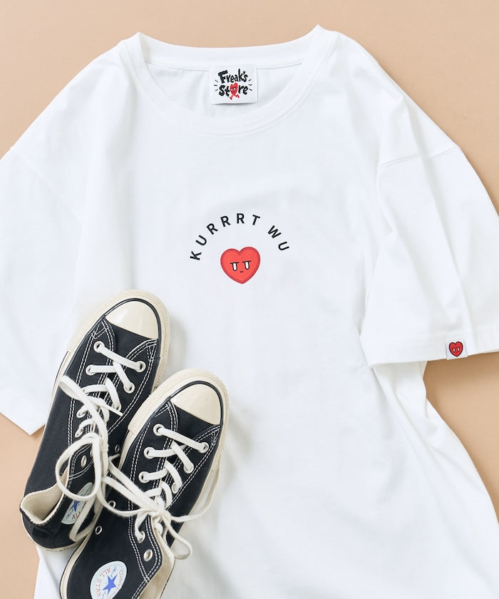 red heart break Tee