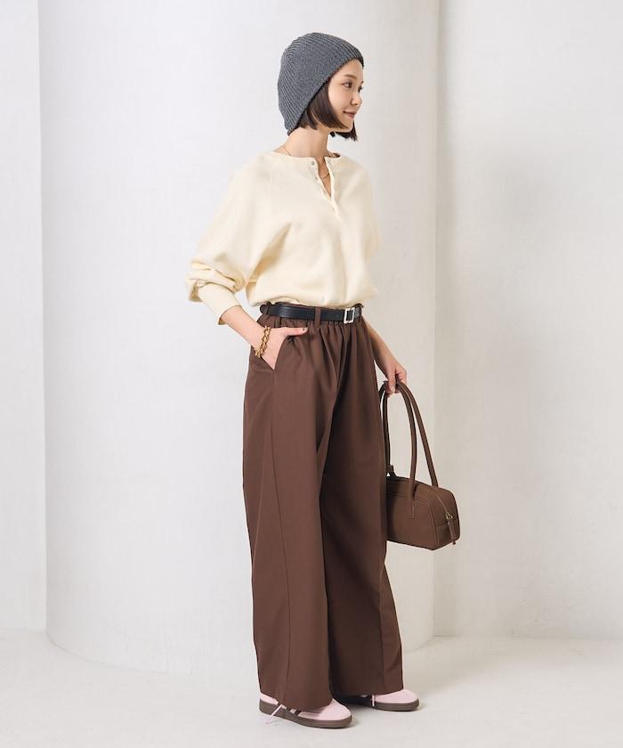 271822430