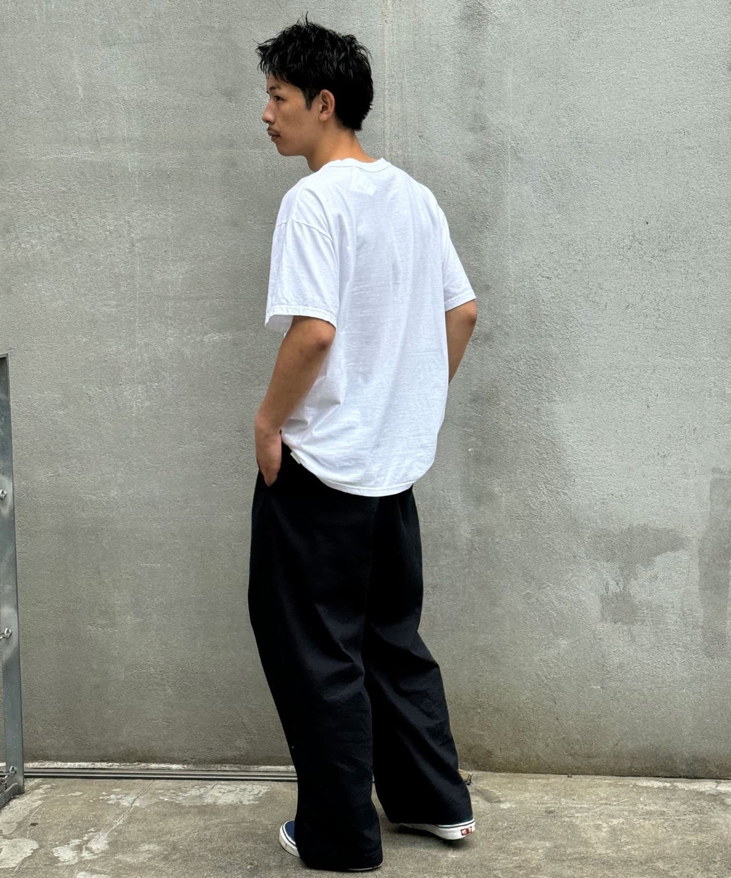 【THRIFTY LOOK/節儉風格】DEGREES SOFFE 軍裝T恤